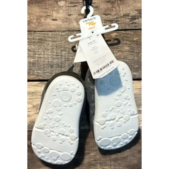 NEW NWT Infant Boys Sz 5 (12-18 Months) Gray Dinosaur Athletic Shoes CARTERS - Picture 4 of 5